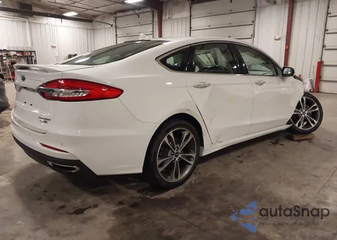 2020 Ford Fusion Titanium из США, поврежденный, VIN 3FA6P0D93LR193799
